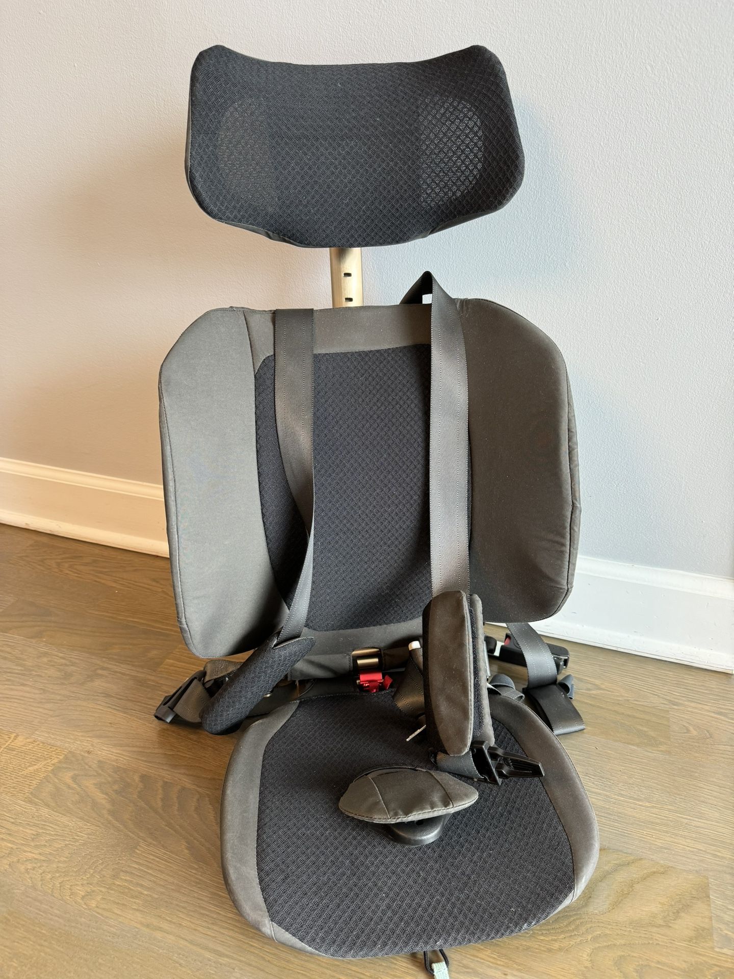 WAYB Pico Travel Car Seat With Bag