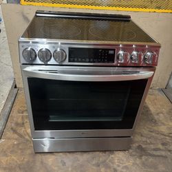 GET THIS BEUTIFULL ELECTRIC STOVE