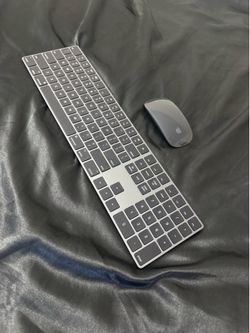 Apple Magic Keyboard w/ Numeric Keypad + Magic Mouse 2 Space Gray Bundle A1843 A1657