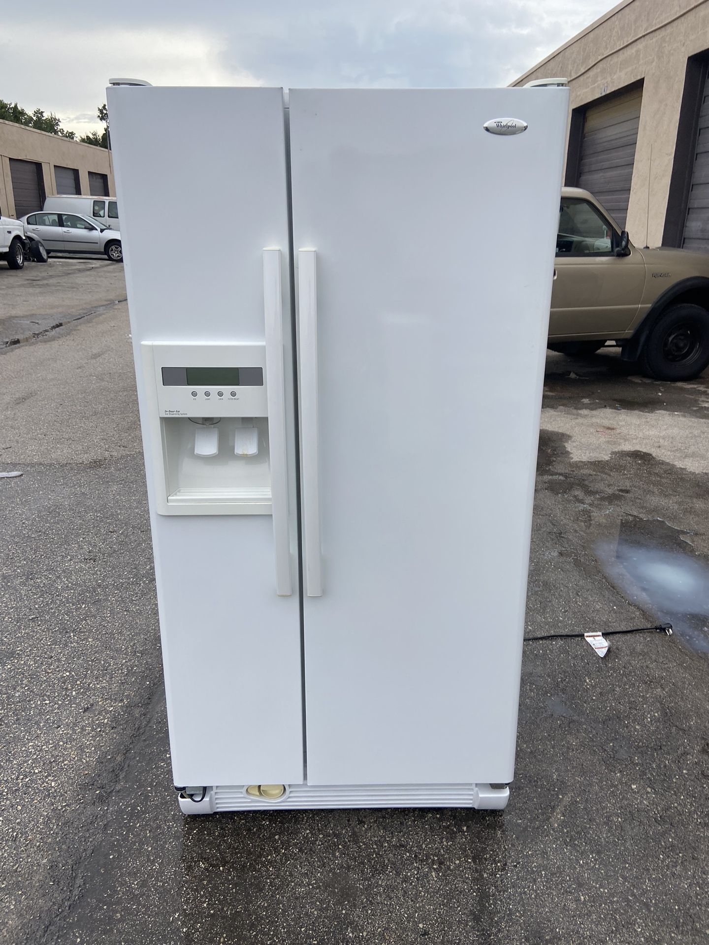 Whirlpool Refrigerator