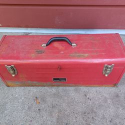 Tool Box, Has Some Rust But Still Usable $5