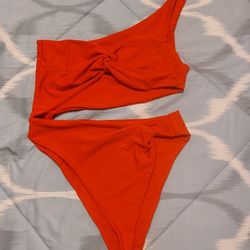 New Beautiful Bathing Suit Size LARGE.  RED❤️. See Photos.  Cash Pickup Only 