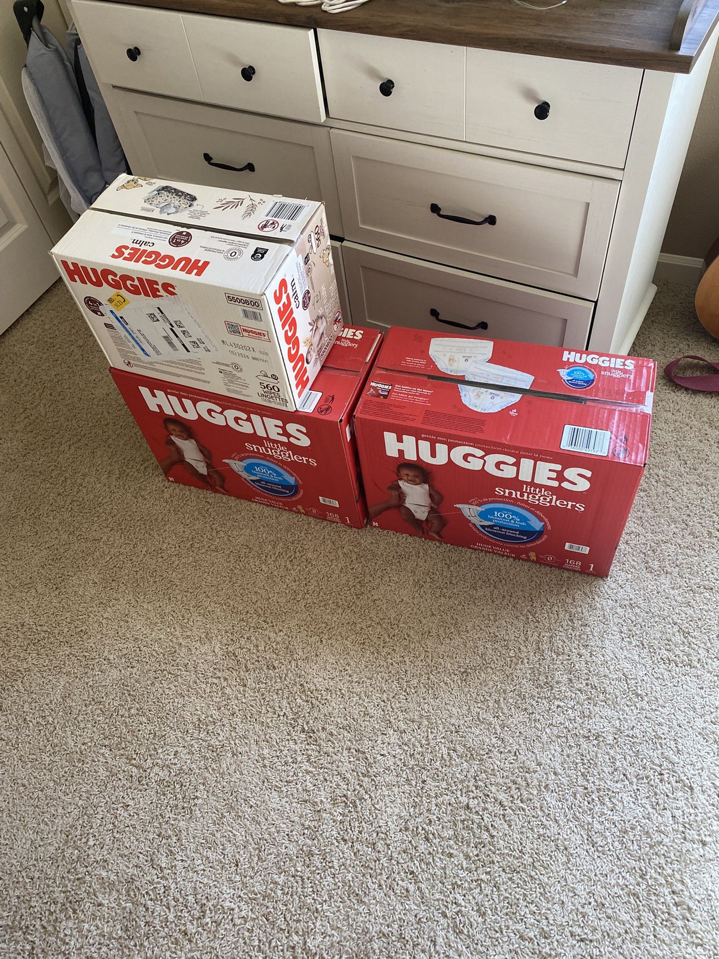 Huggies Size 1 Diapers And Wipes