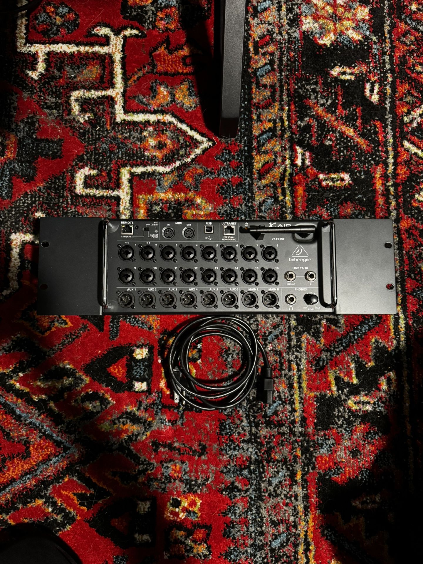Behringer X18 Air Rack Digital Mixer