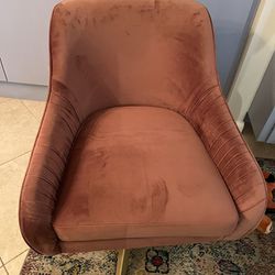 Pink Velvet Swivel Chair