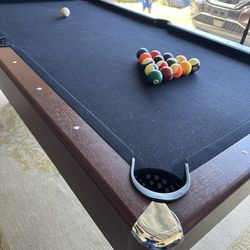 Pool Table Set