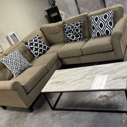 Sectional Couch 