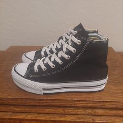 Converse All Star Chuck Taylor High Top Platform Fashion Sneakers 
Youth Size 3