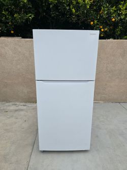 3MONTHS WARRANTY 30X30X66 INSIGNIA FRIDGE 18CUFT WHITE