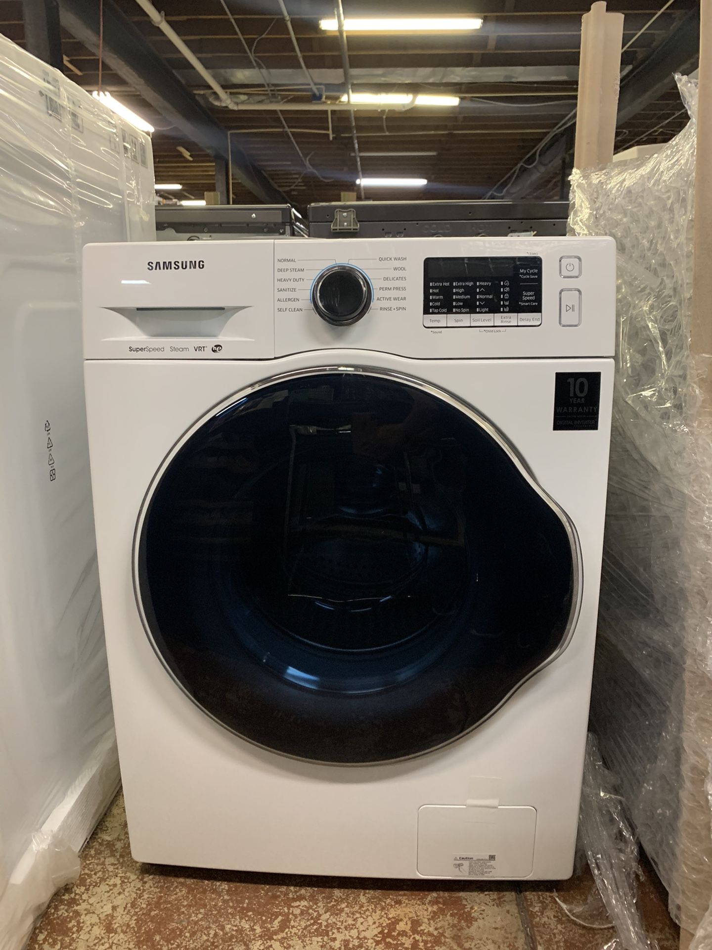 SAMSUNG 24” COMPACT WASHER 