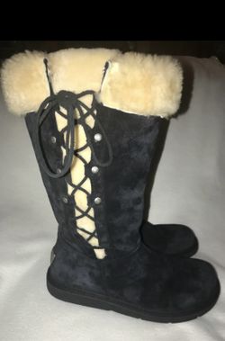 UGG Australia Black & Cream Fur Suede with F8007g Boots/Booties