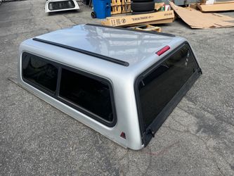 Tacoma camper shell 2005-15 silver