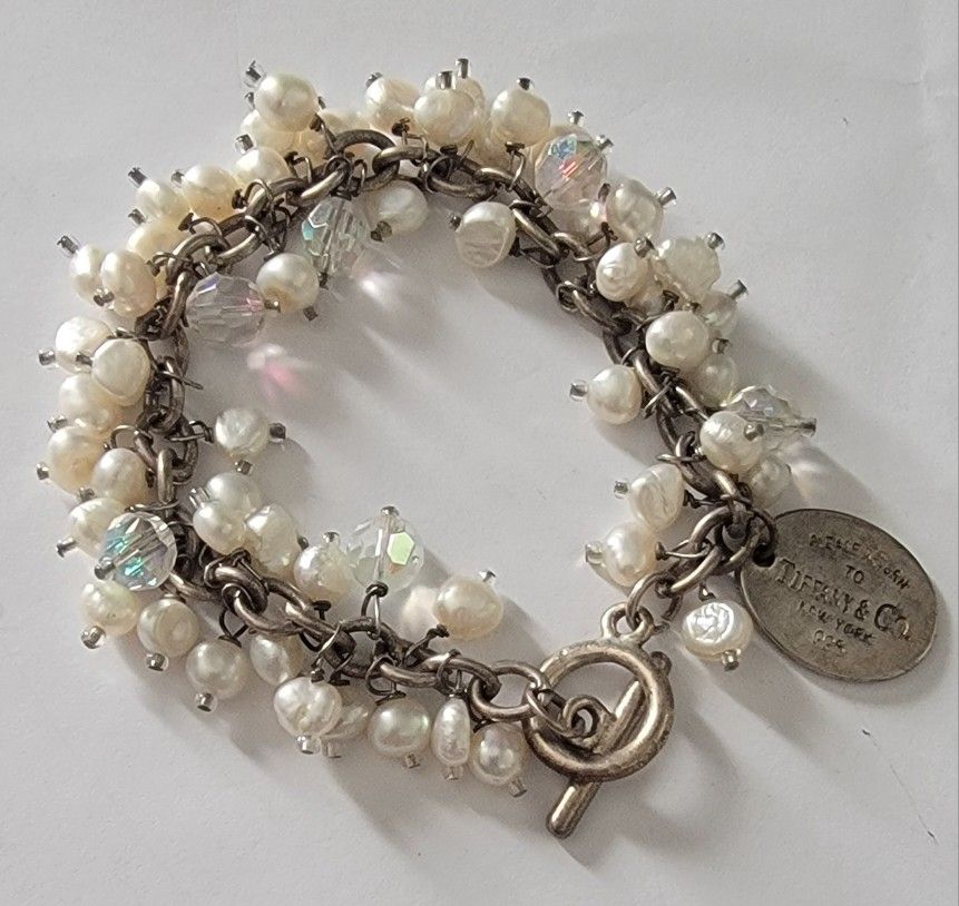 Vtg Please Return To Tiffany & Co New York 925 Oval  Charm with Pearl Bracelet