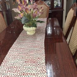 6 Chair Dining Table & China Cabinet 
