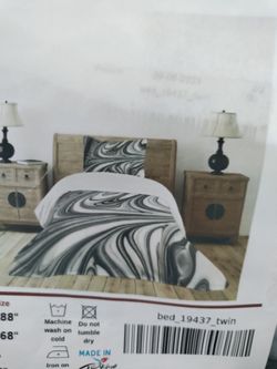 Twin size bedspread