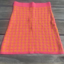 Free assembly pink and yellow skirt