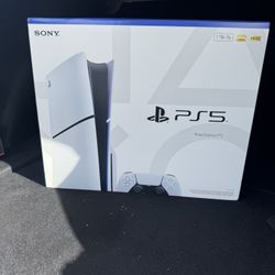 BRAND NEW PS5