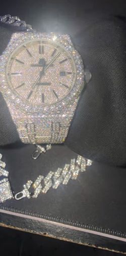 AP  Watch – Silver Diamond Edition