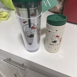 Hello kitty Starbucks