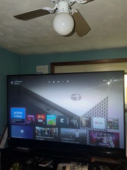 Mitsubishi 82” TV - 742 SERIES