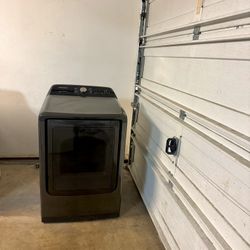 Electric Dryer (working Great Condition