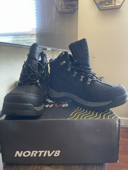 Hiking Boots Men’s/Boys 7
