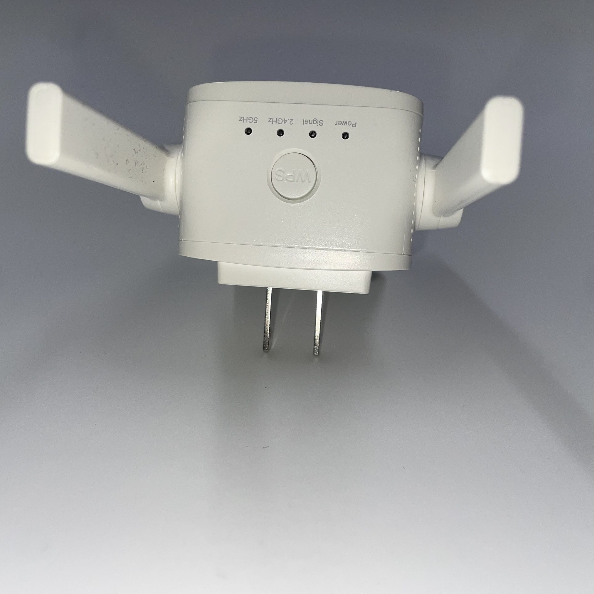 Wi-Fi Range Extender