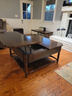 Paula Deen Home lift-top coffee table