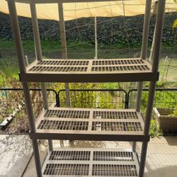 4 TIER PLASTIC STORAGE SHELF UNIT