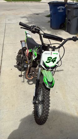 Dirt bike