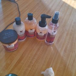 Find Your Happy Place Strawberries And Champagne Bath & Body Fit With Candle