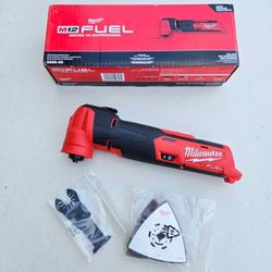 Milwaukee FUEL 12V Multi Tool