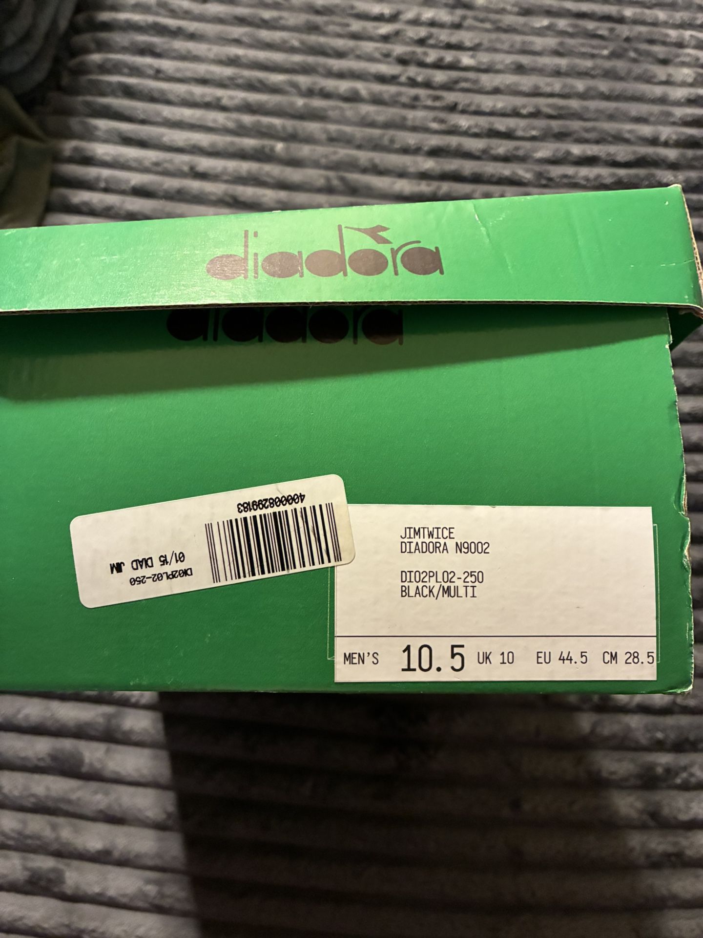 Diadora