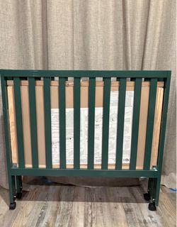Portable mini baby crib $65