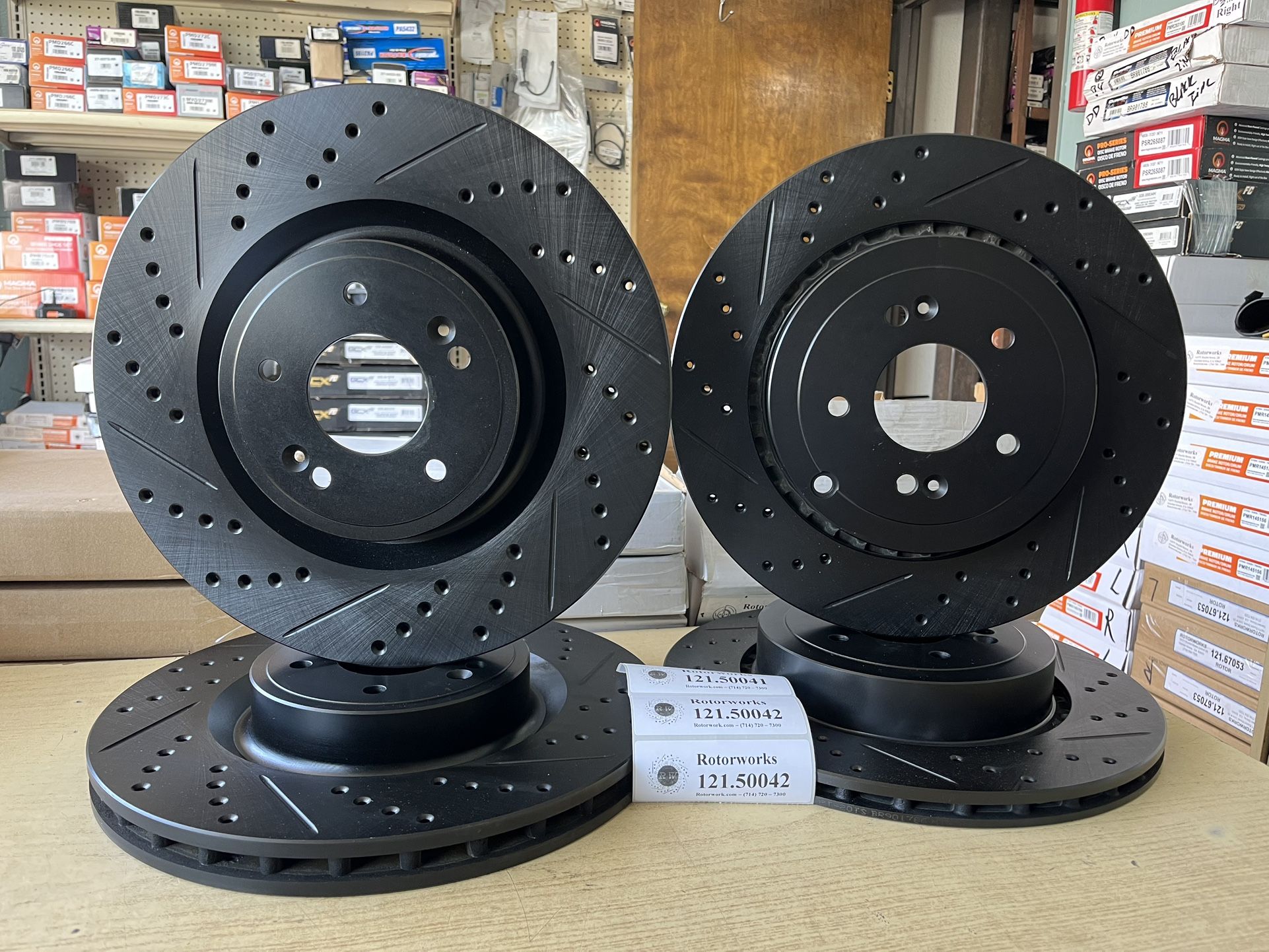 Kia Stinger V6 18-23 Drill Slot Black Zinc Rotors Ceramic Brake Pads