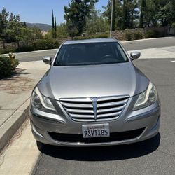 2012 Hyundai Genesis