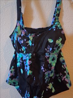 2 Piece Swimsuit with Skirt