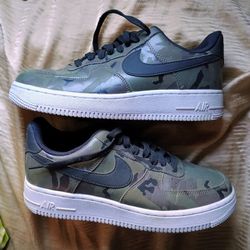Nike Camo Air Force One Mens size 7 1/2 L@@K
