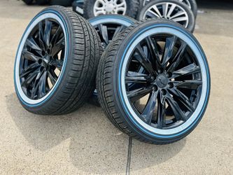 RIMS WITH VOGUE TIRES