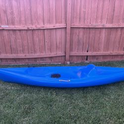 10” long ,One Person Sit On Top Kayak ,no  Paddle,l