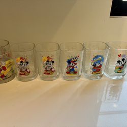 2000 Walt Disney Disney Glasses (McDonald’s Souvenirs)