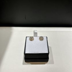 10K Stud Earrings Diamonds 
