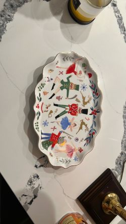 Christmas serving dish/cookie plate