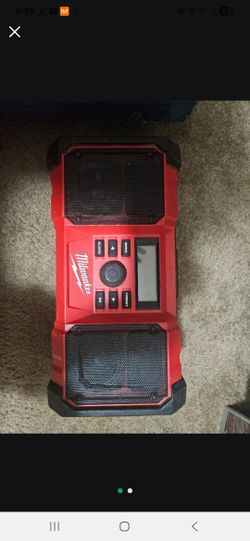 Milwaukee M18 Radio