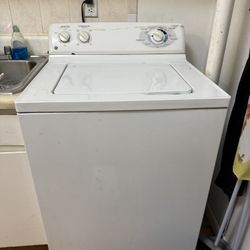 GE Top-Load Washing Machine 
