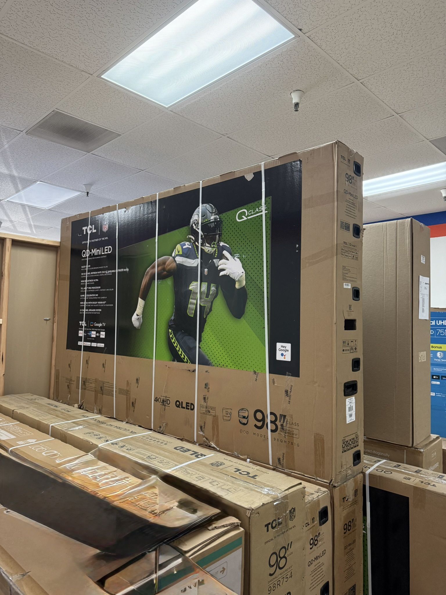 98” TCL QLED Mini LED 4K HDR Smart TV