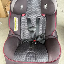 Car seat 5$ 
