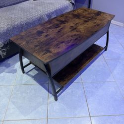 Lift-Top Coffee Table 