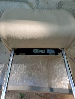 325I BMW rear headrest.