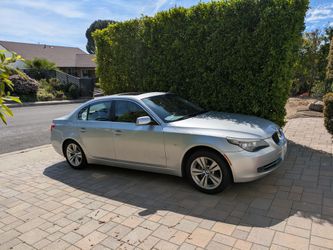 2009 BMW 528i